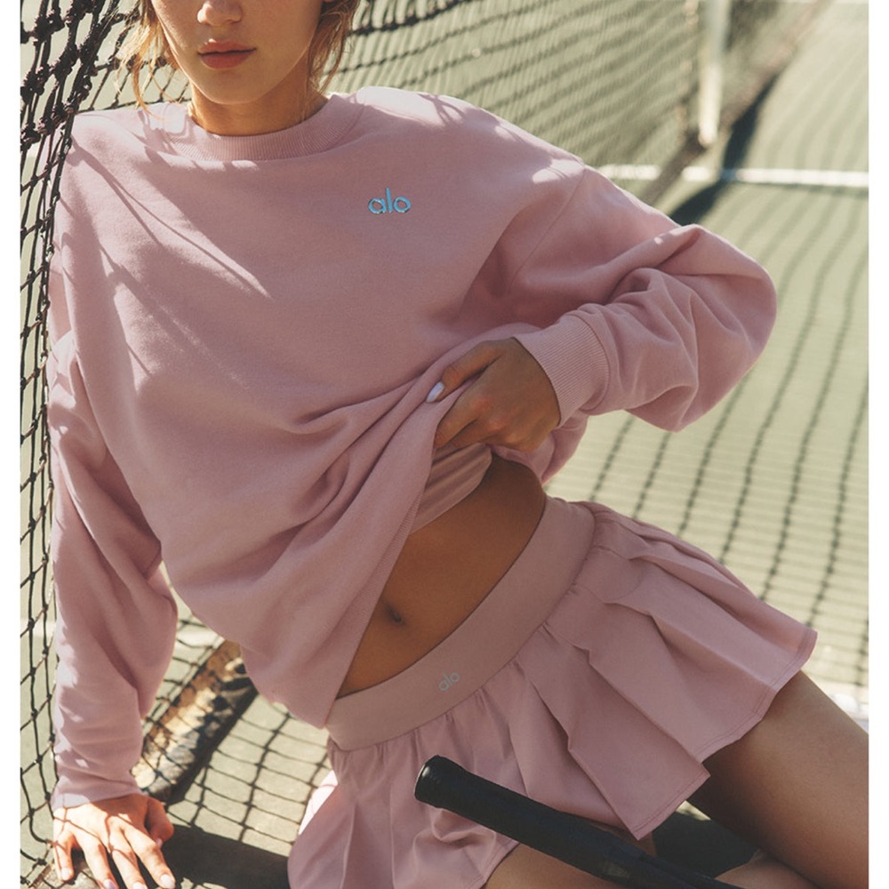 Alo Vintage Pink Accolade Crew Neck Pullover